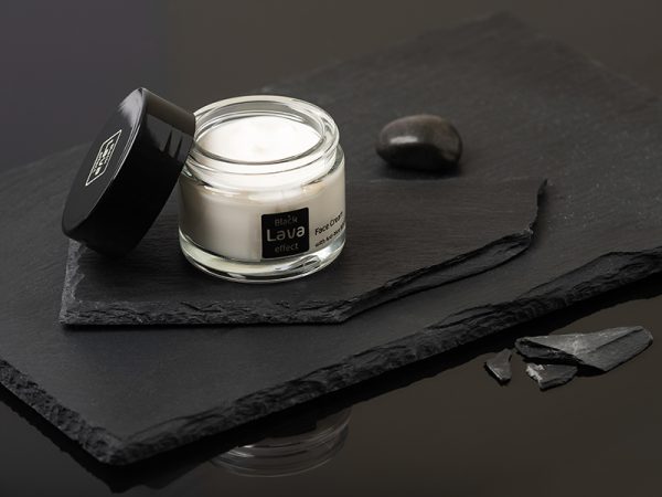 Black Lava Effect Anti-Blue Light, Anti-Pollution & Anti-Aging Face Cream 50ml - Afbeelding 2