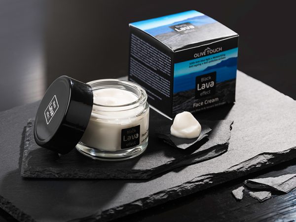 Black Lava Effect Anti-Blue Light, Anti-Pollution & Anti-Aging Face Cream 50ml
