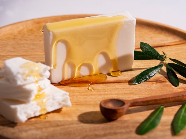 Handmade soap with olive oil, donkey milk and honey extract 100gr